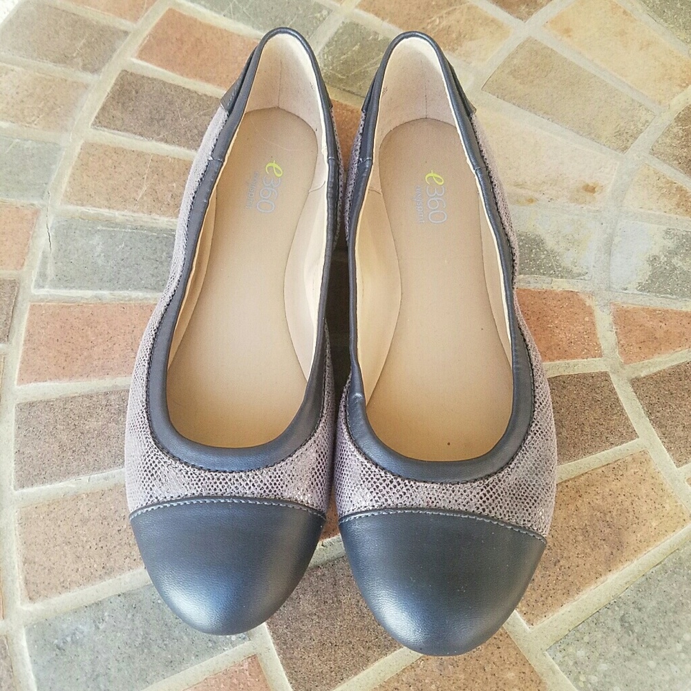 Easy Spirit e360 Cap Top Flat